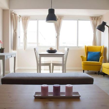 Lloret De Mar - Beachside Apartment - Free Parking - Limited Size Car Eksteriør bilde