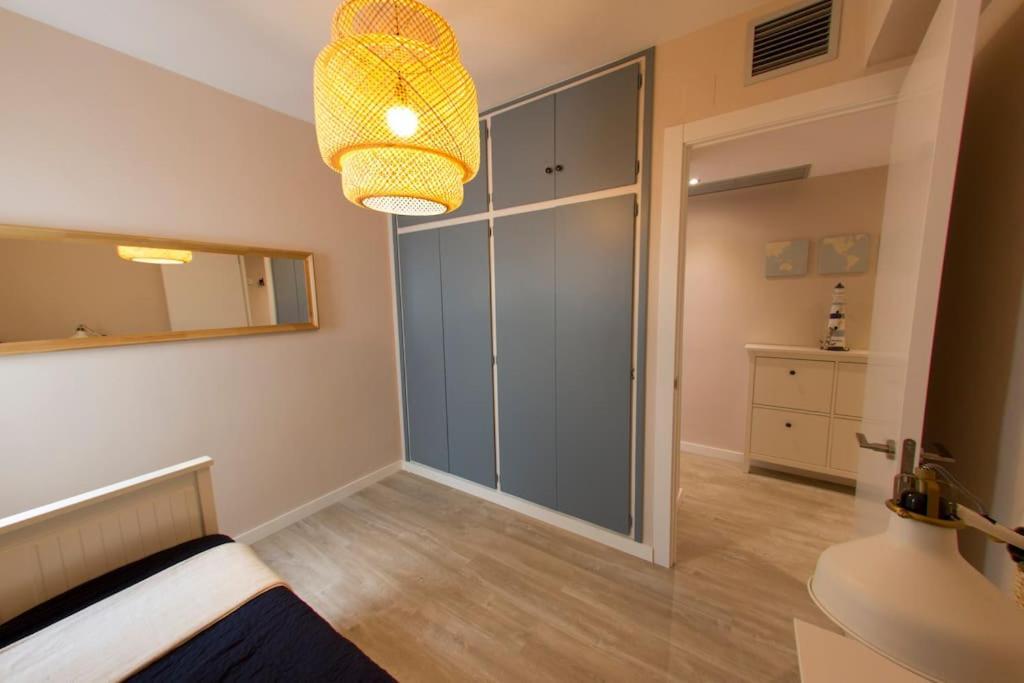 Lloret De Mar - Beachside Apartment - Free Parking - Limited Size Car Eksteriør bilde